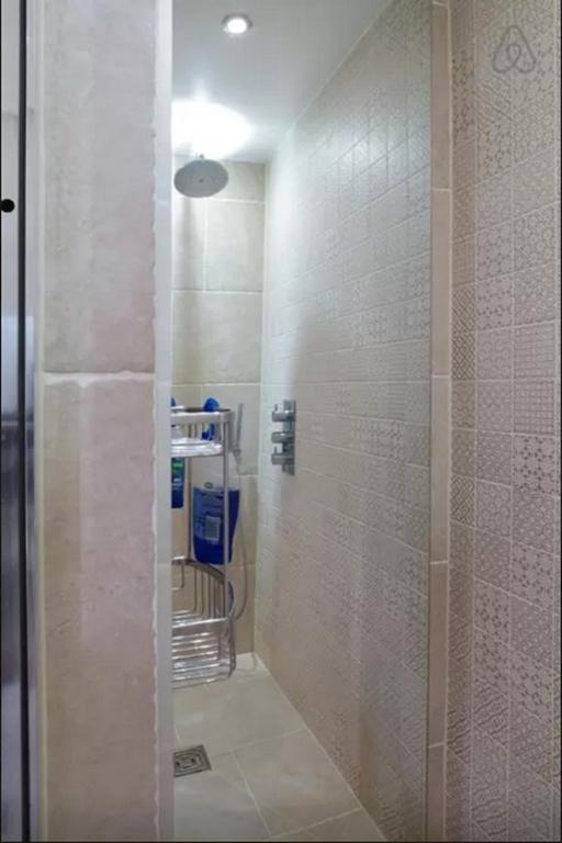 Notting Hill Gardens Apartments لندن الغرفة الصورة